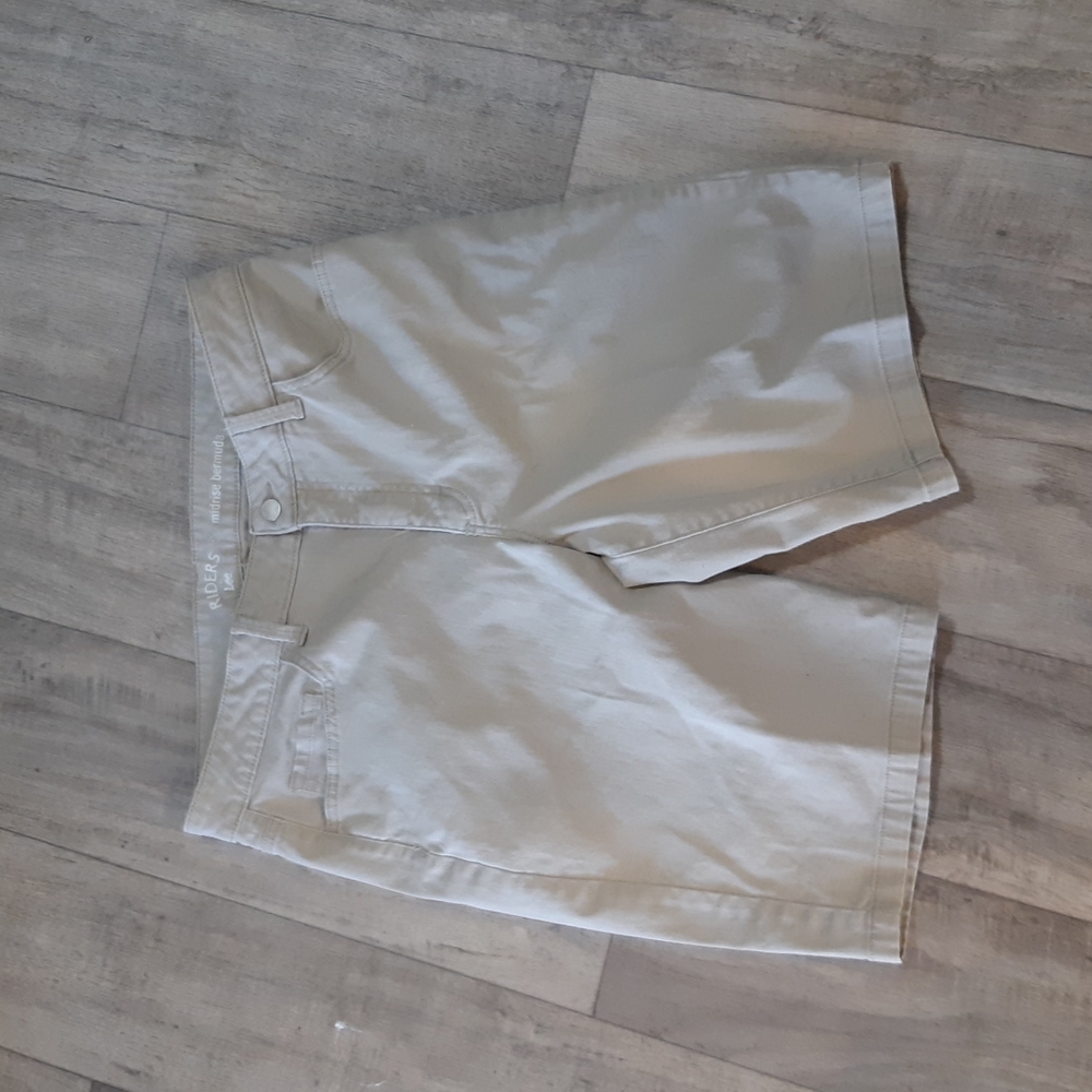 Womens Shorts Sz 34/10 RIDERS By LEE Jean denim Gray Tan Neutral Midrise b61